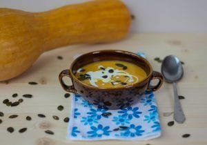 Pumpkin soup with cream
