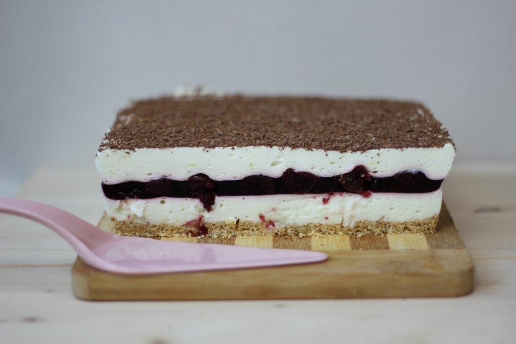 No-bake fruity cloud cake with cherries